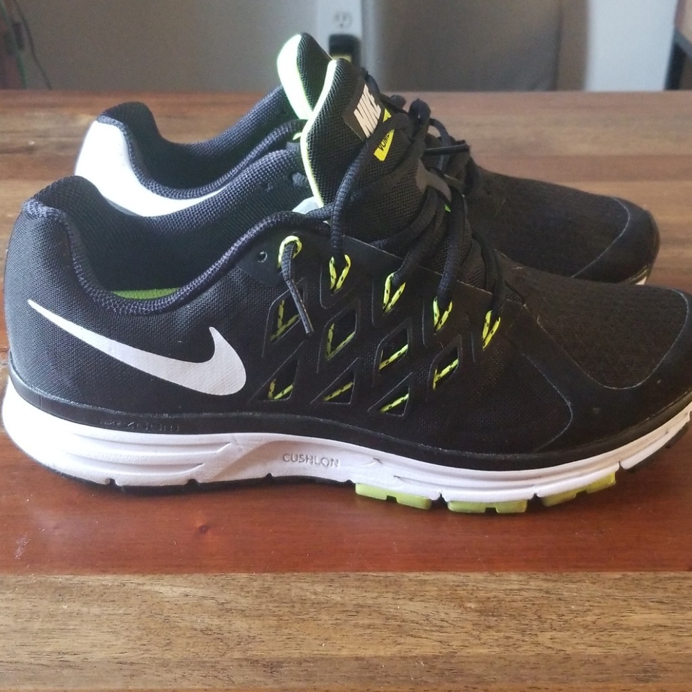 Nike VOMERO 9